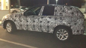 2014-bmw-x7-side-view